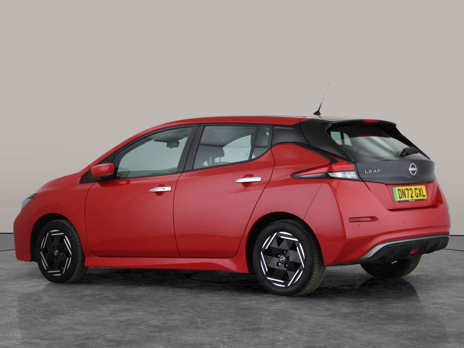 Used Nissan Leaf 2022 for sale - 76507973: Photo 12