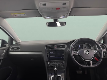 Used Volkswagen Golf 2019 for sale - 79006025: Photo