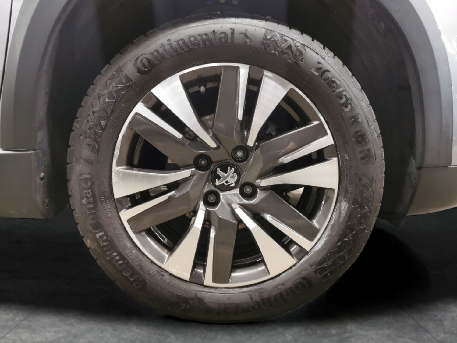 Used Peugeot 2008 2019 for sale - 76452533: Photo 23