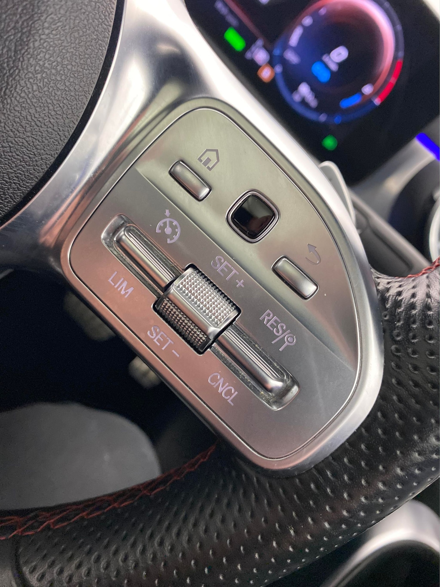 Used Mercedes-Benz CLA 2023 for sale - 76046210: Photo 28