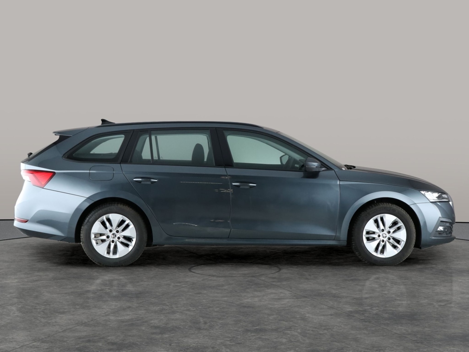 Used Skoda Octavia 2021 for sale - 76935124: Photo 8