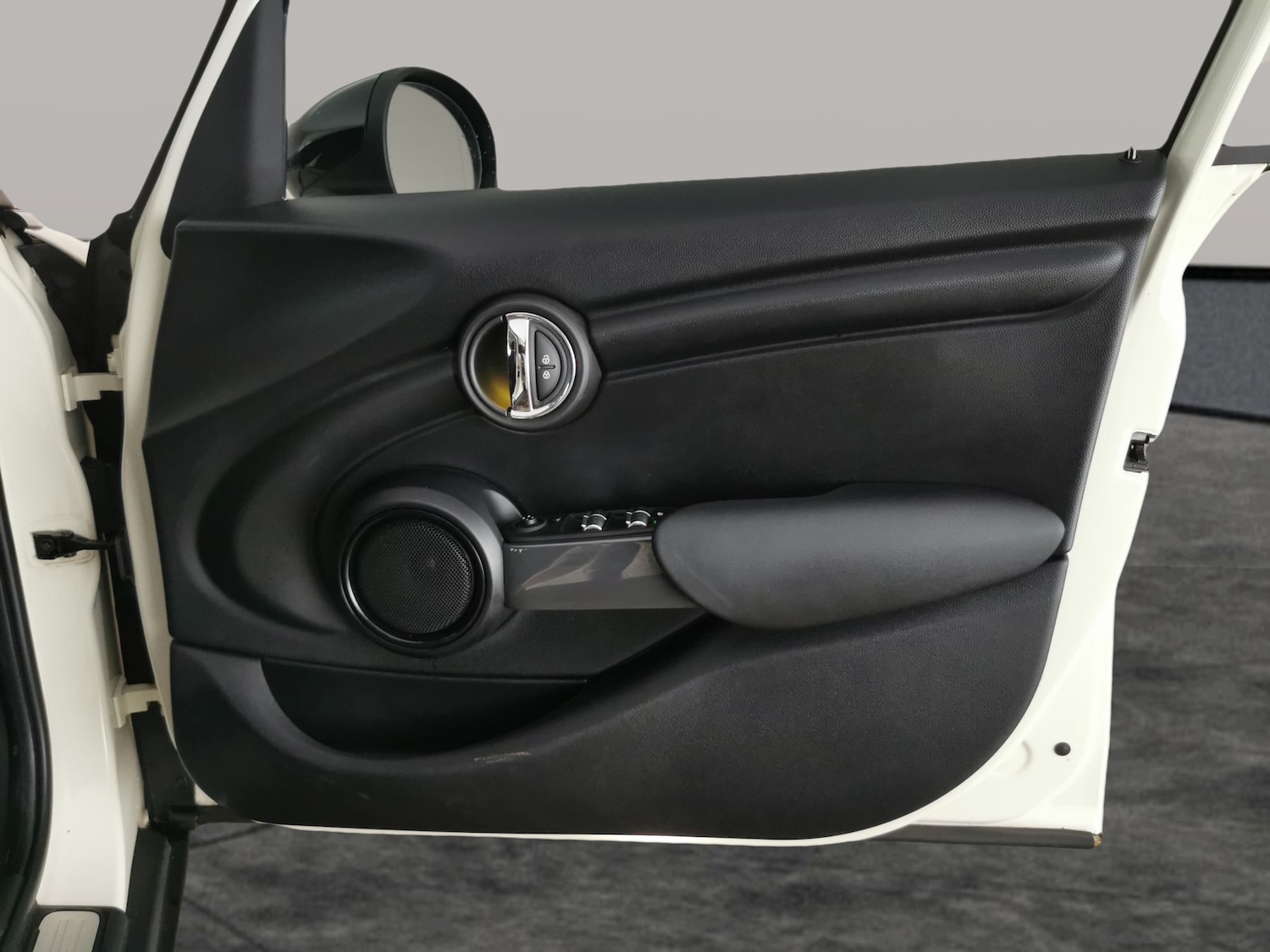 Used MINI Hatch 2019 for sale - 78094299: Photo 23