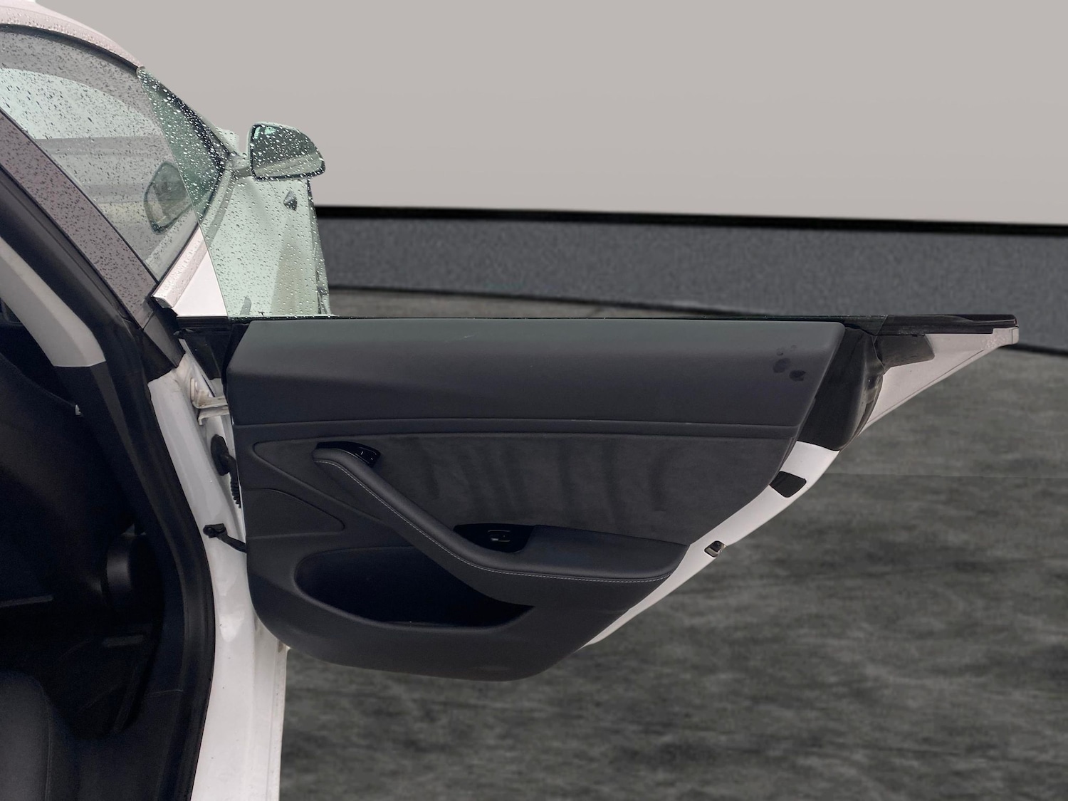 Used Tesla Model 3 2020 for sale - 77340136: Photo 25