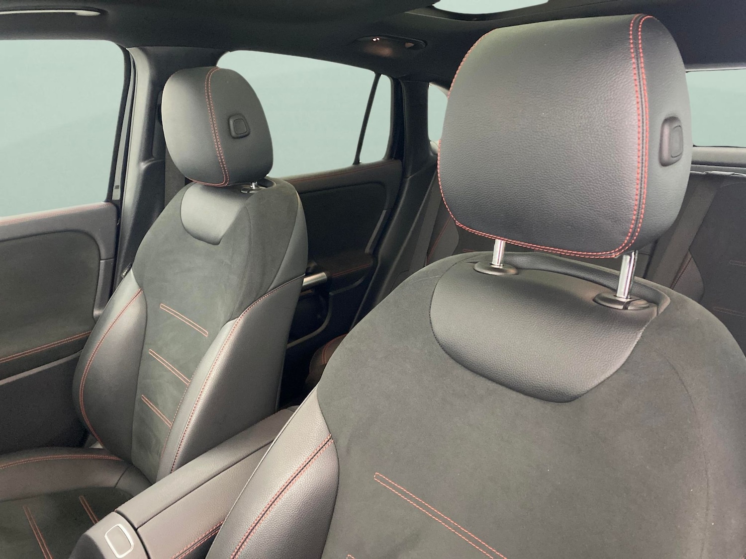 Used Mercedes-Benz EQA 2023 for sale - 76892735: Photo 6