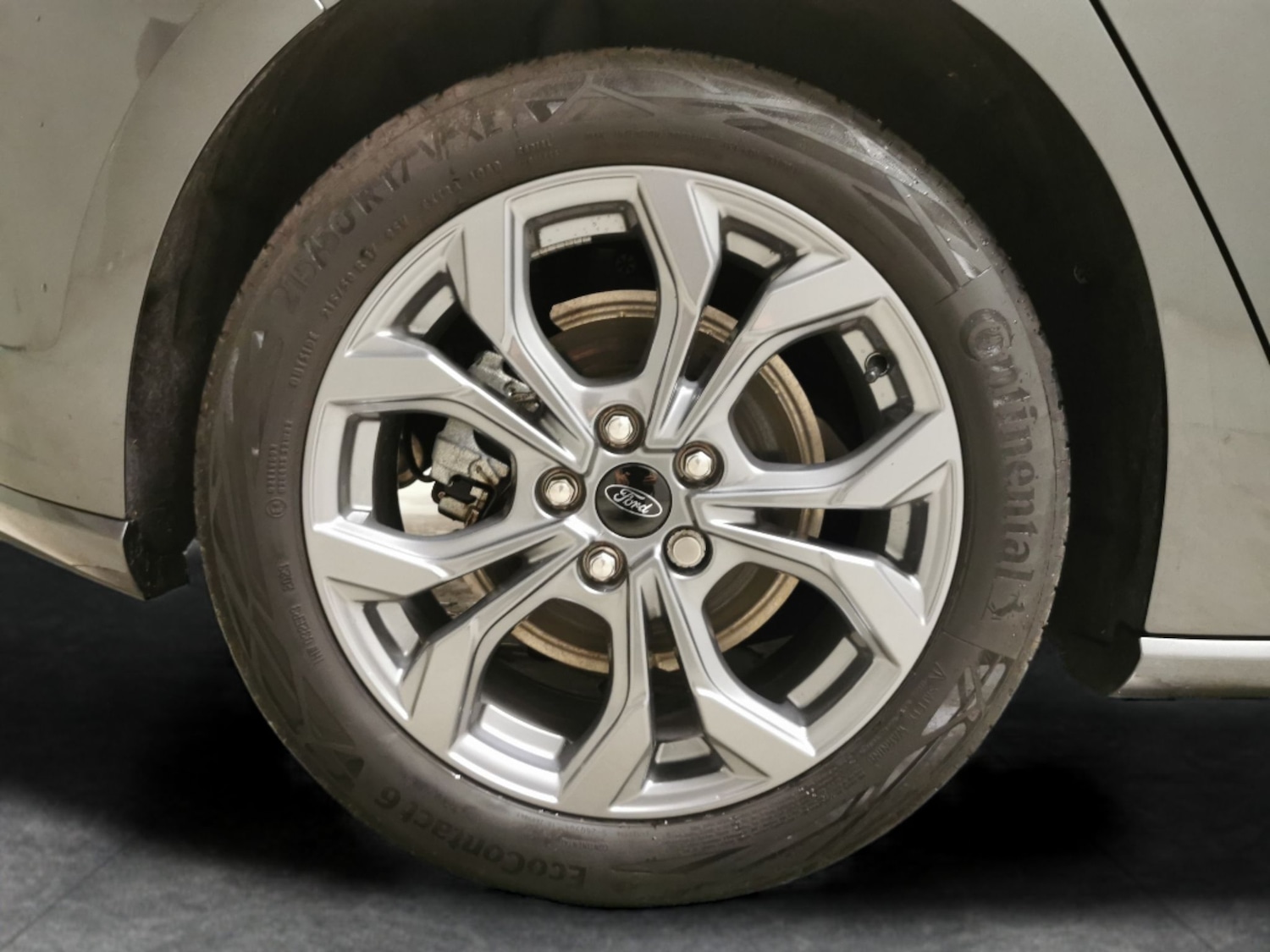 Used Ford Focus 2023 for sale - 76356074: Photo 31