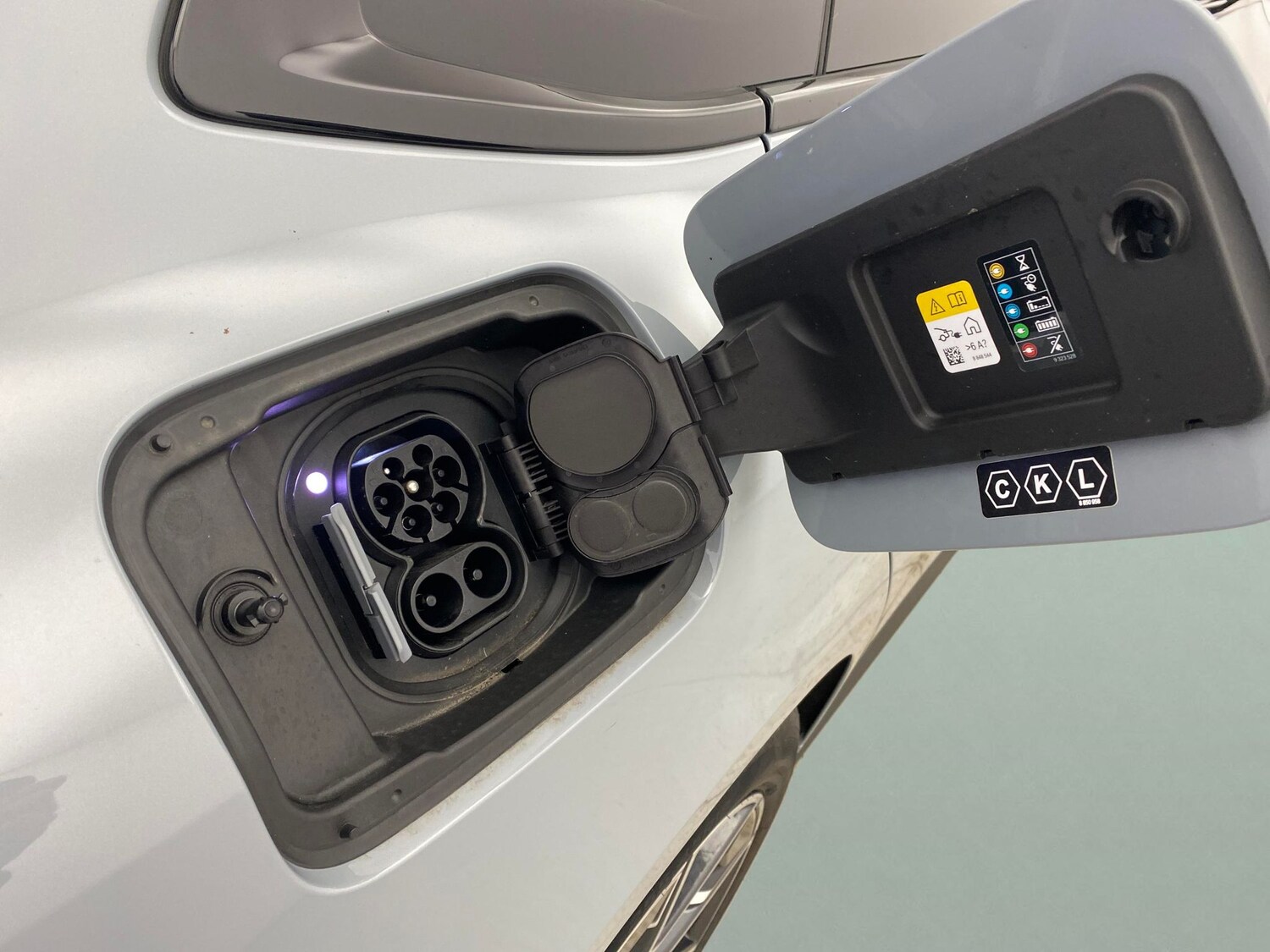 Used BMW i4 2024 for sale - 76905844: Photo 21