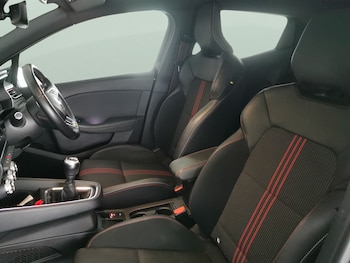 Used Renault Clio 2022 for sale - 76207283: Photo 4