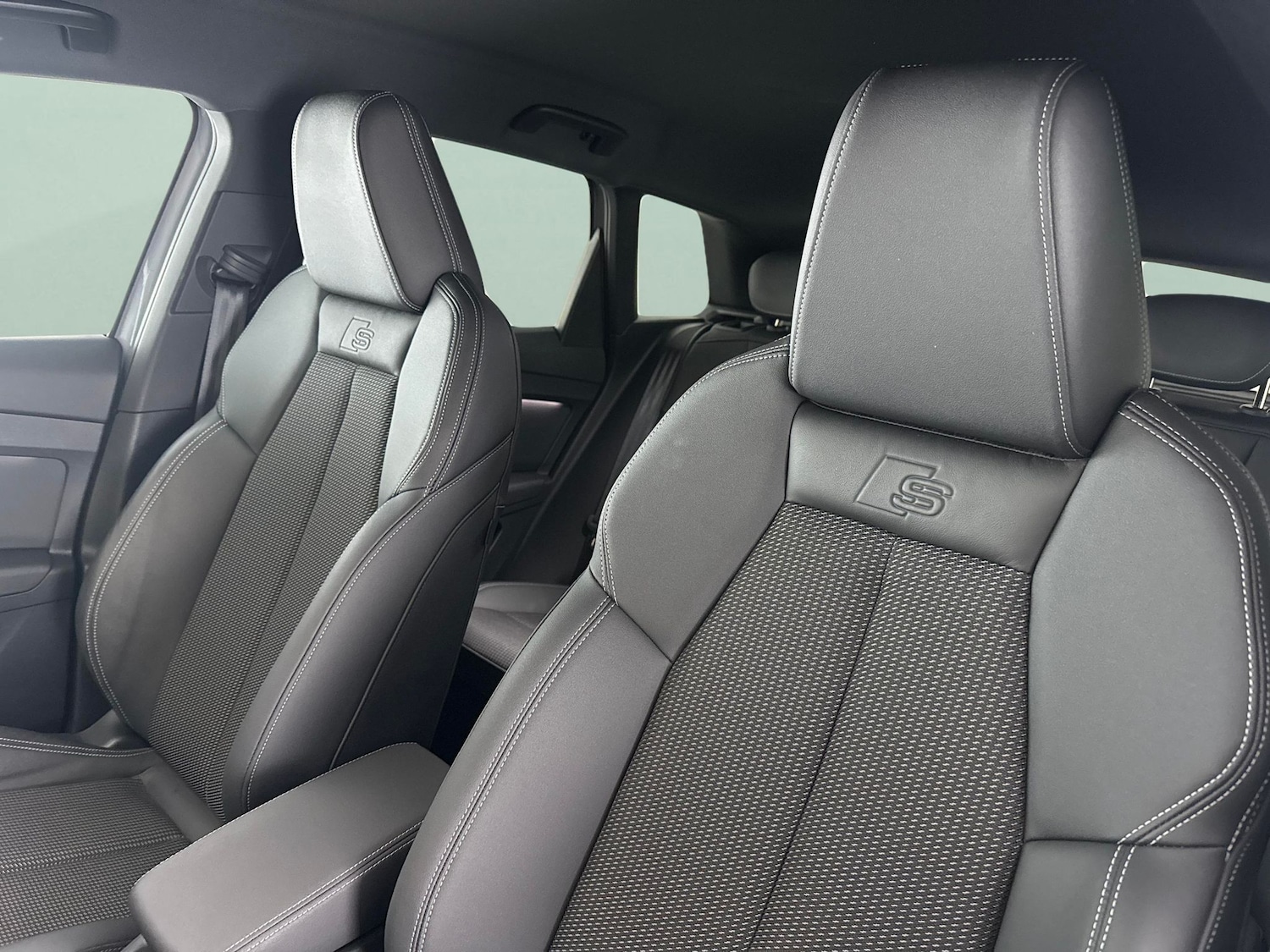 Used Audi Q4 e-tron for sale - 77962927: Photo 14