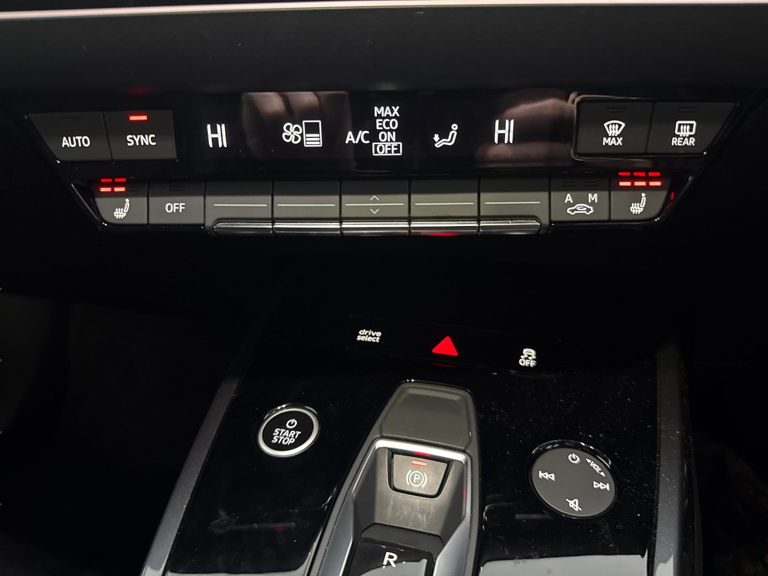 Used Audi Q4 e-tron for sale - 77962927: Photo 19