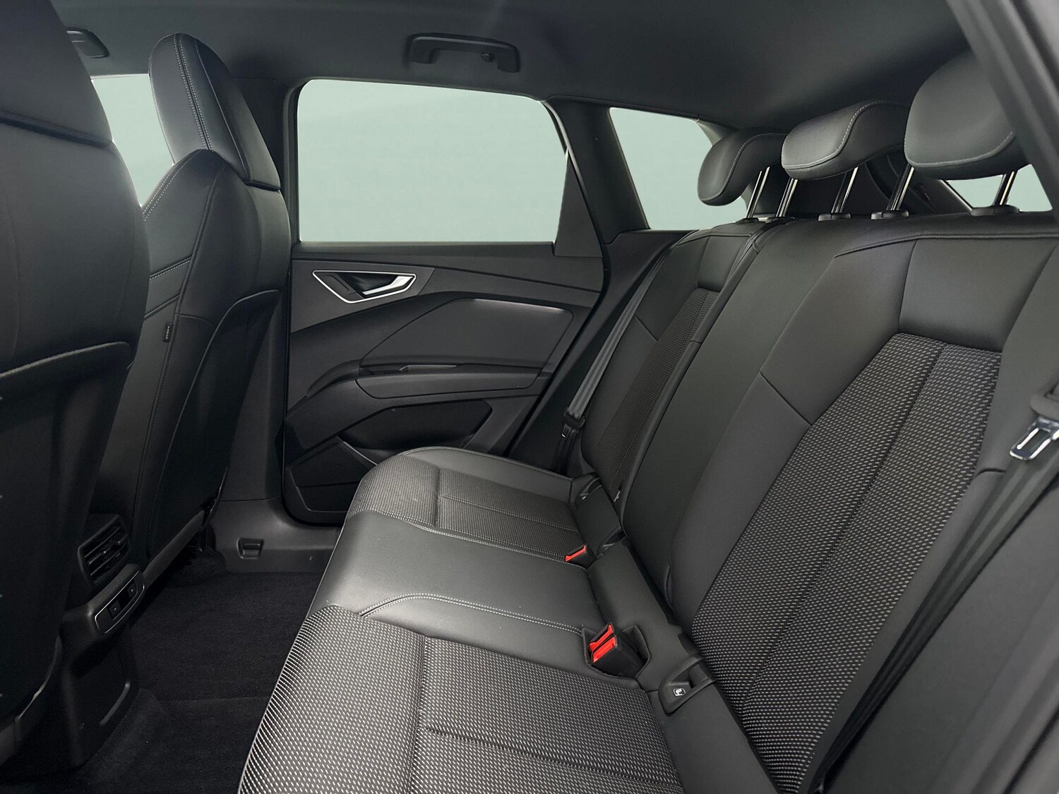 Used Audi Q4 e-tron for sale - 77962927: Photo 26