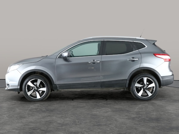 Used Nissan Qashqai 2015 for sale - 76240803: Photo 17