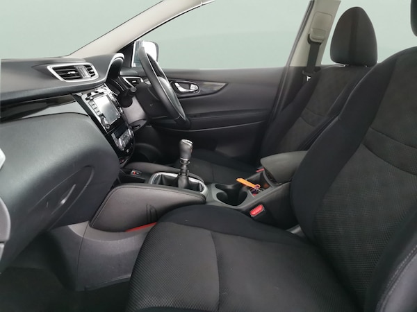 Used Nissan Qashqai 2015 for sale - 76240803: Photo 5
