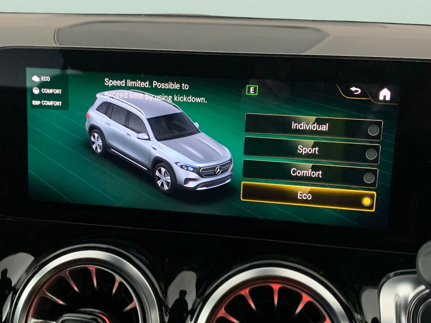 Used Mercedes-Benz EQB 2022 for sale - 76624034: Photo 16