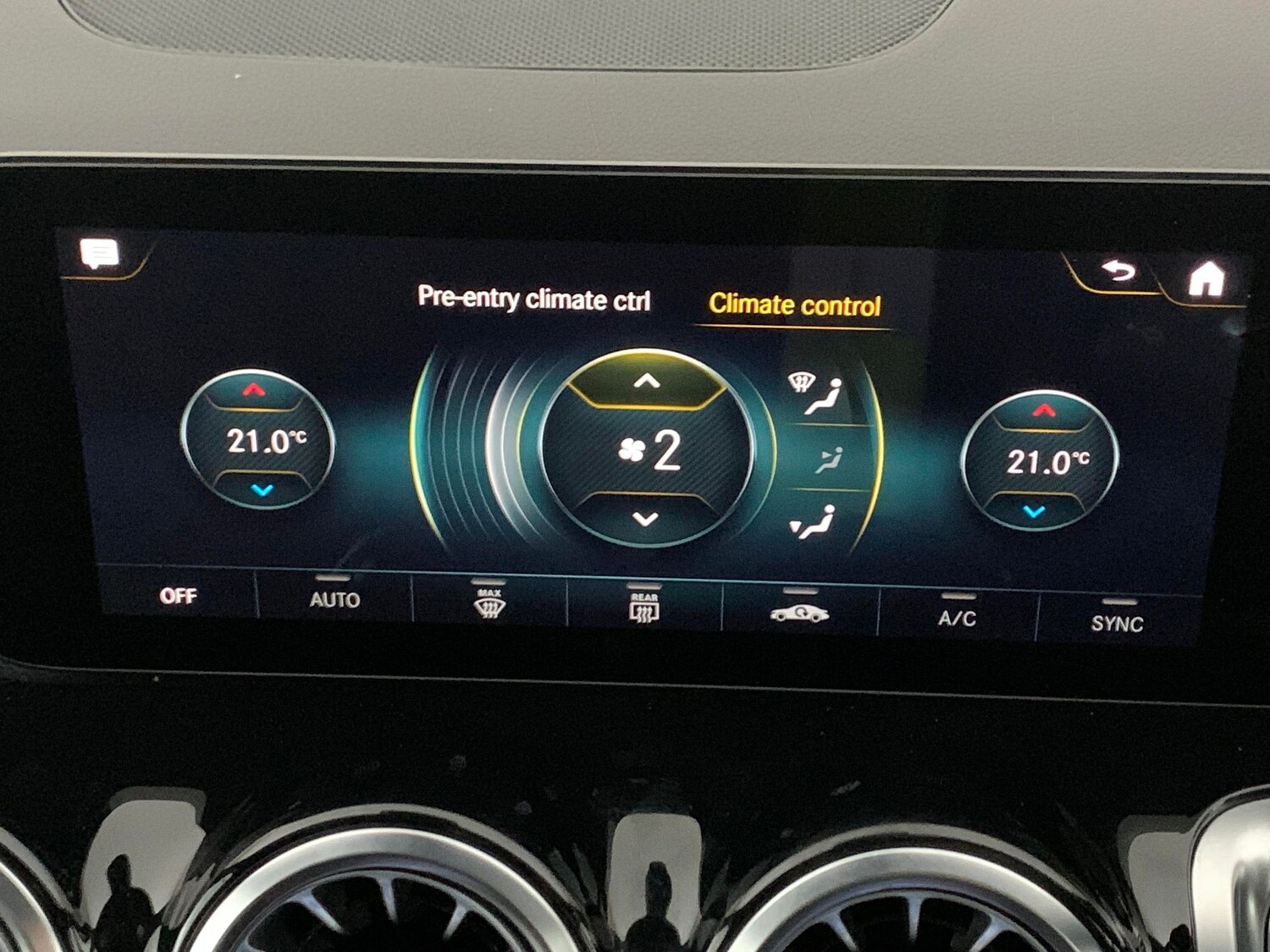 Used Mercedes-Benz EQB 2022 for sale - 76624034: Photo 17