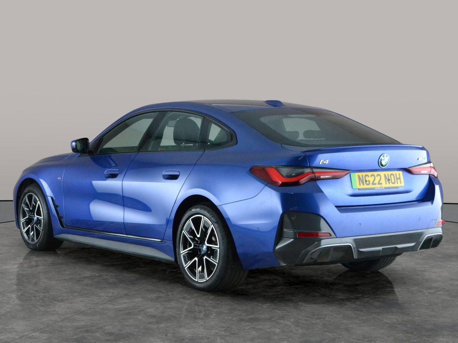 Used BMW i4 2022 for sale - 77707807: Photo 13