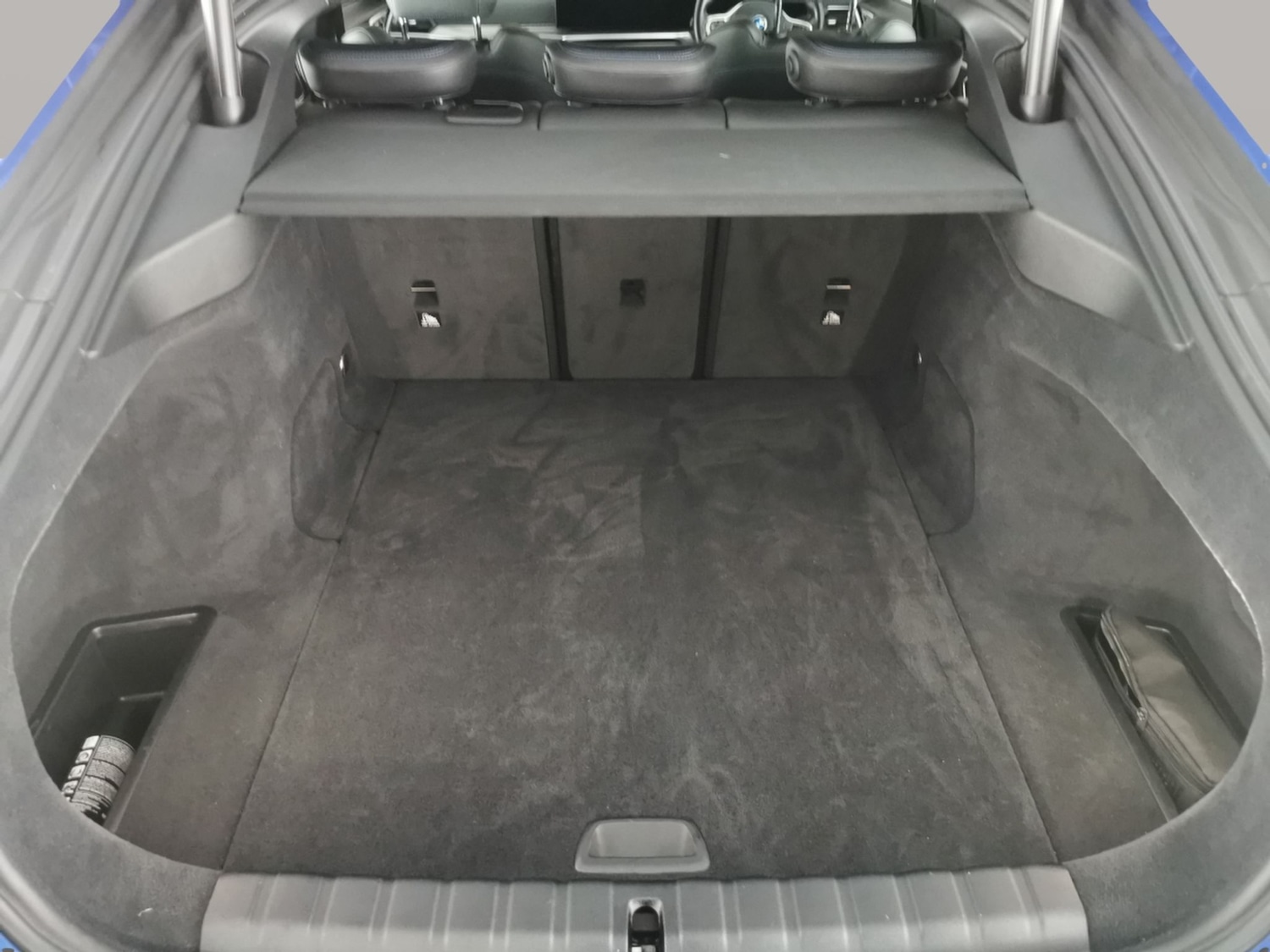 Used BMW i4 2022 for sale - 77707807: Photo 35