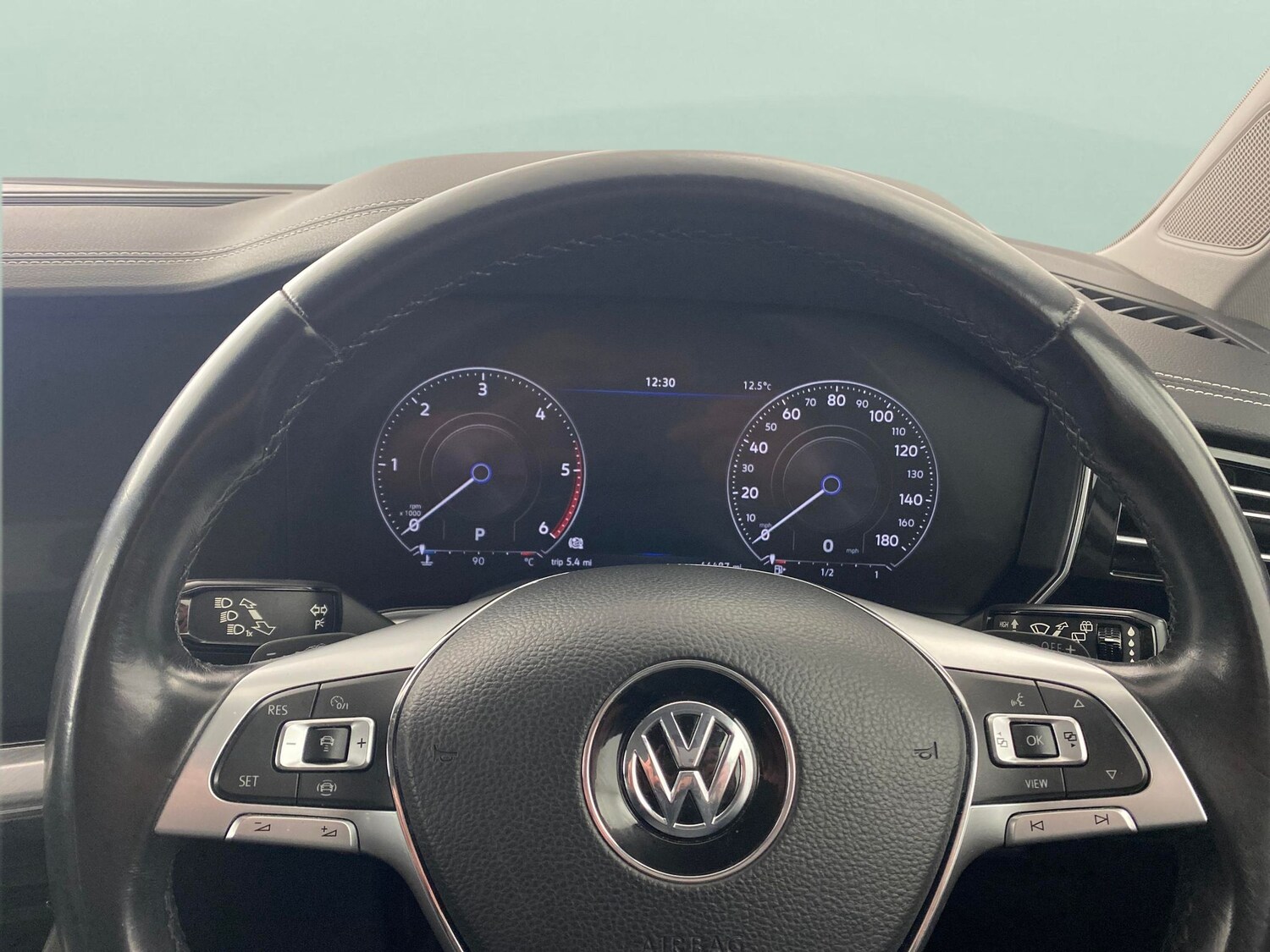 Used Volkswagen Touareg for sale - 77676930: Photo 14