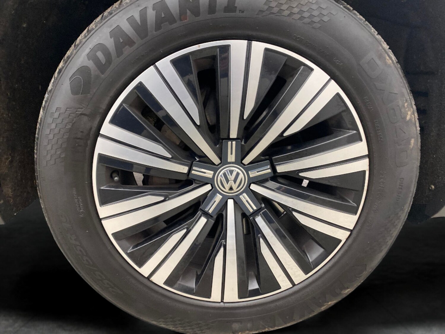 Used Volkswagen Touareg for sale - 77676930: Photo 22