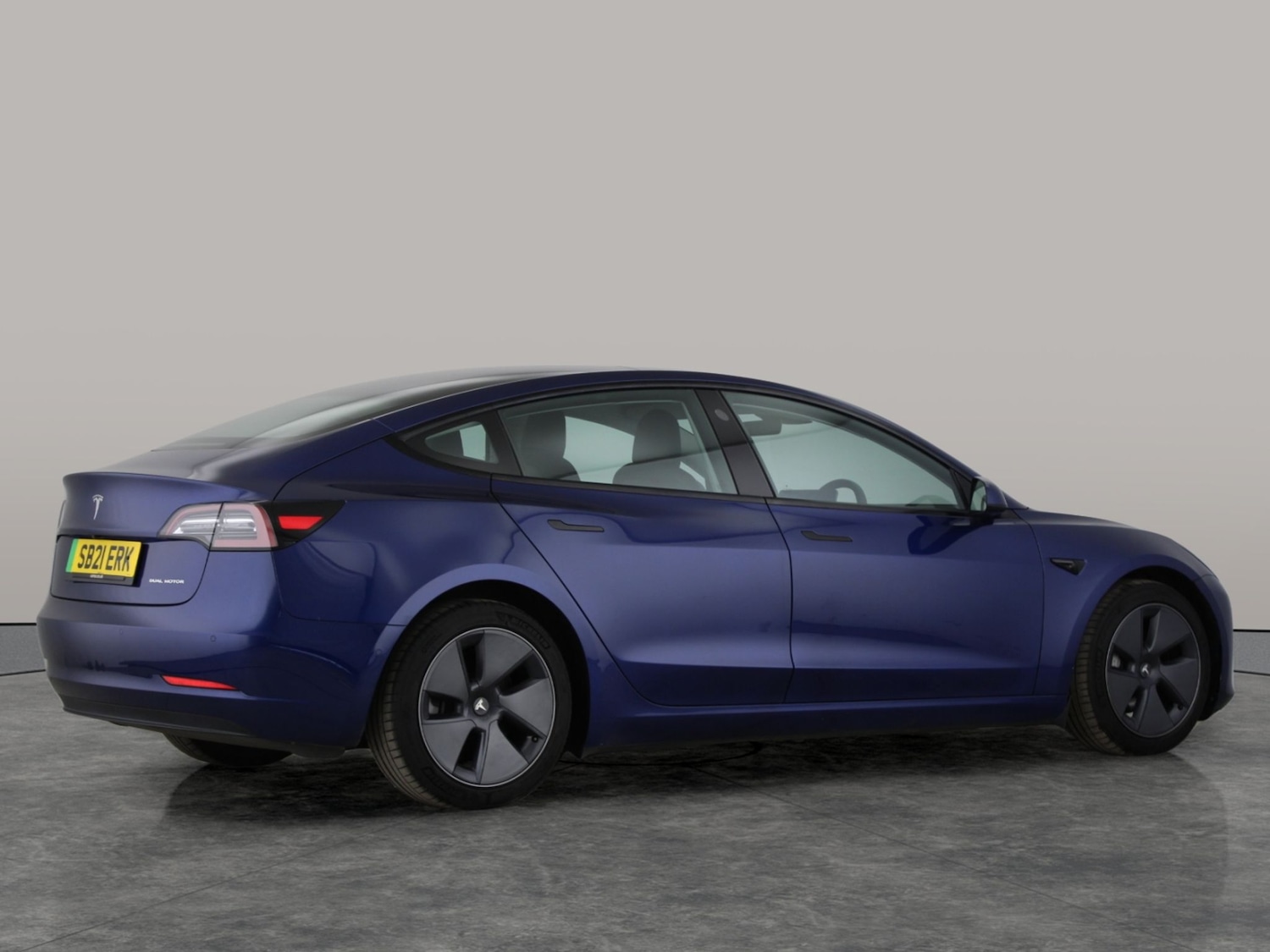 Used Tesla Model 3 2021 for sale - 77951097: Photo 11