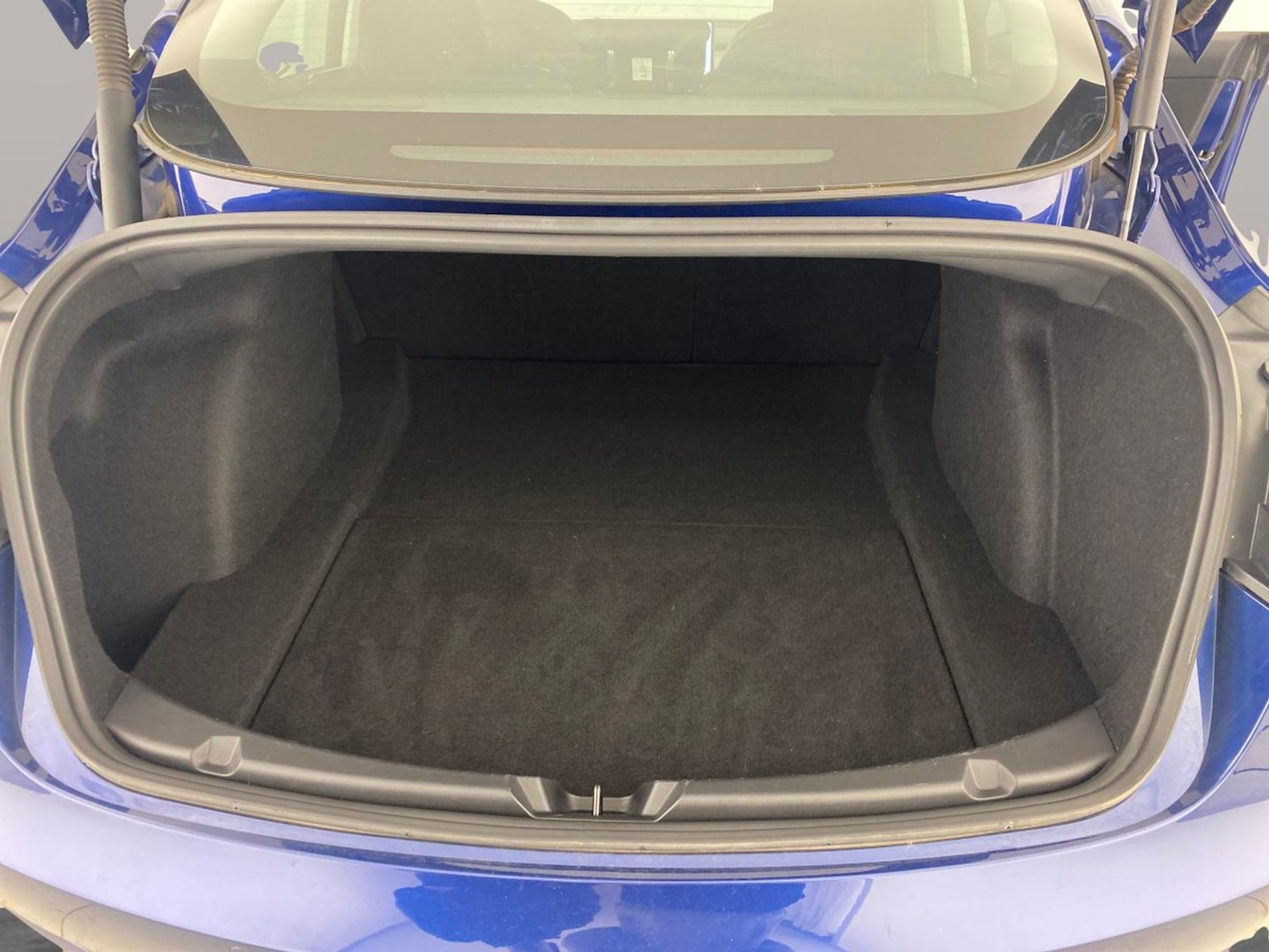 Used Tesla Model 3 2021 for sale - 77951097: Photo 8