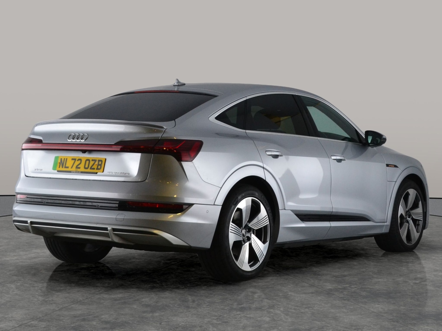 Used Audi e-tron 2022 for sale - 76847599: Photo 11