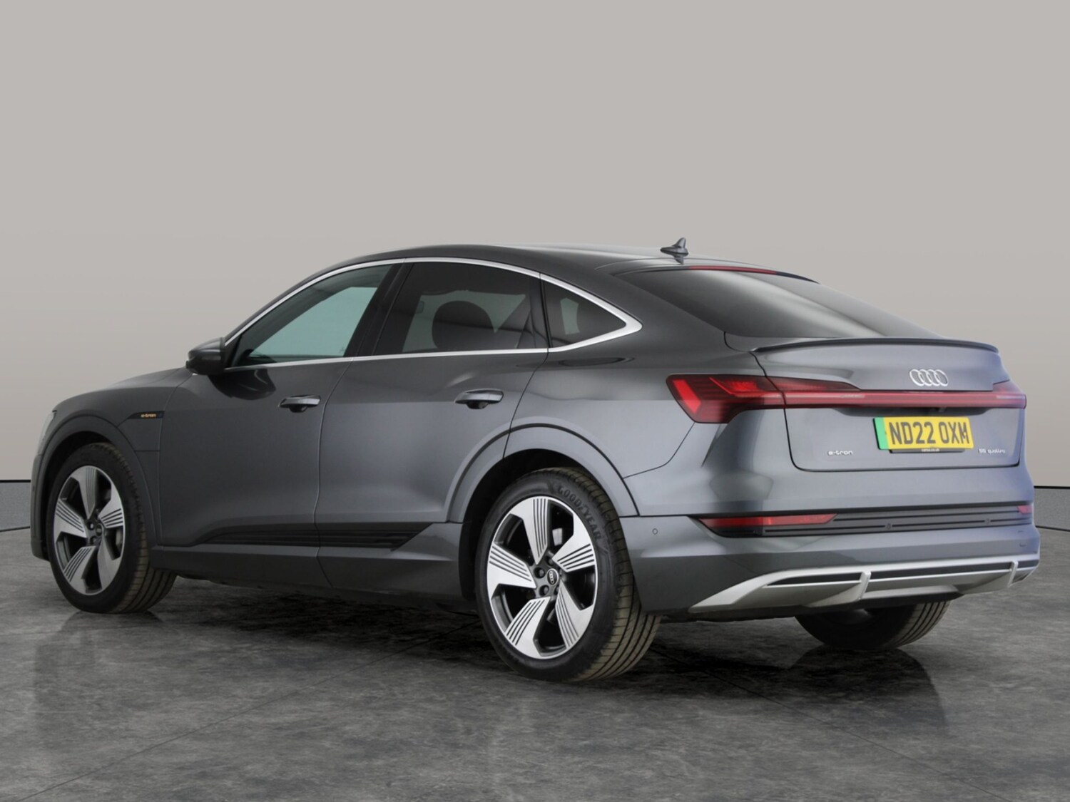 Used Audi e-tron 2022 for sale - 77934676: Photo 12