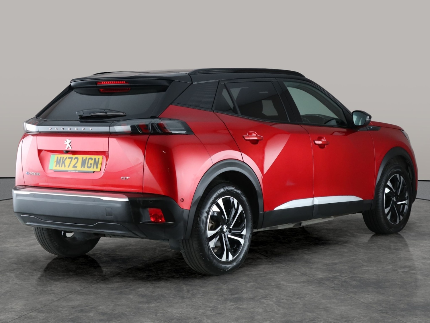 Used Peugeot E-2008 2022 for sale - 76577885: Photo 10