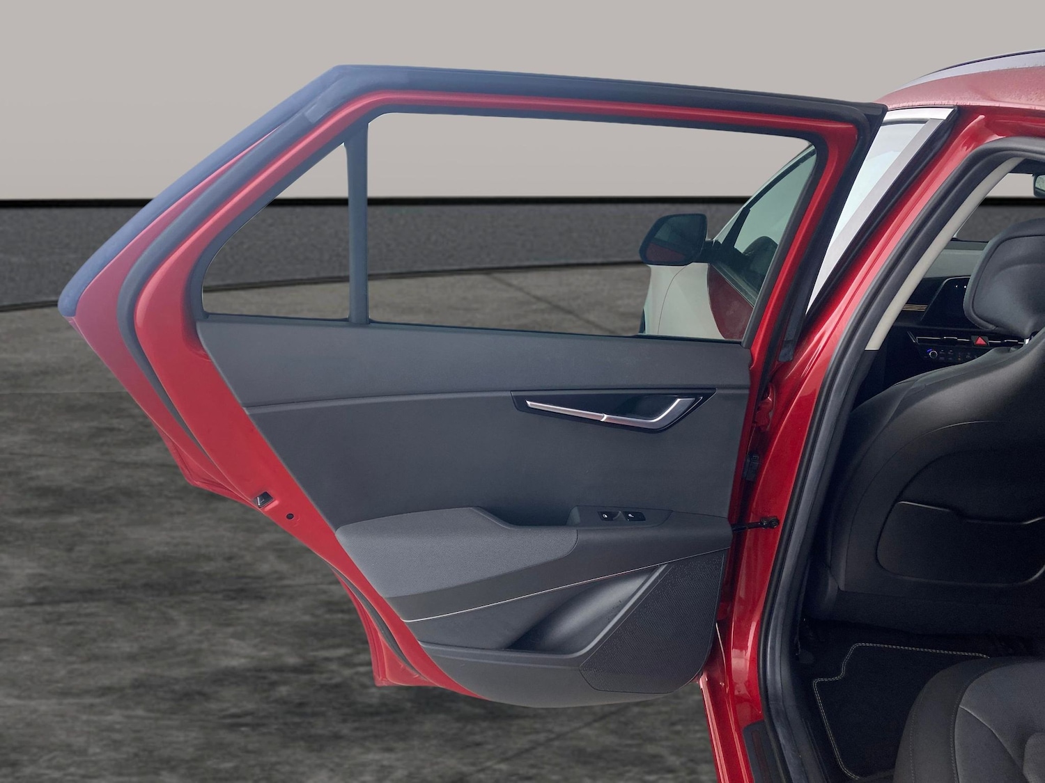 Used Kia Niro 2023 for sale - 77918390: Photo 29