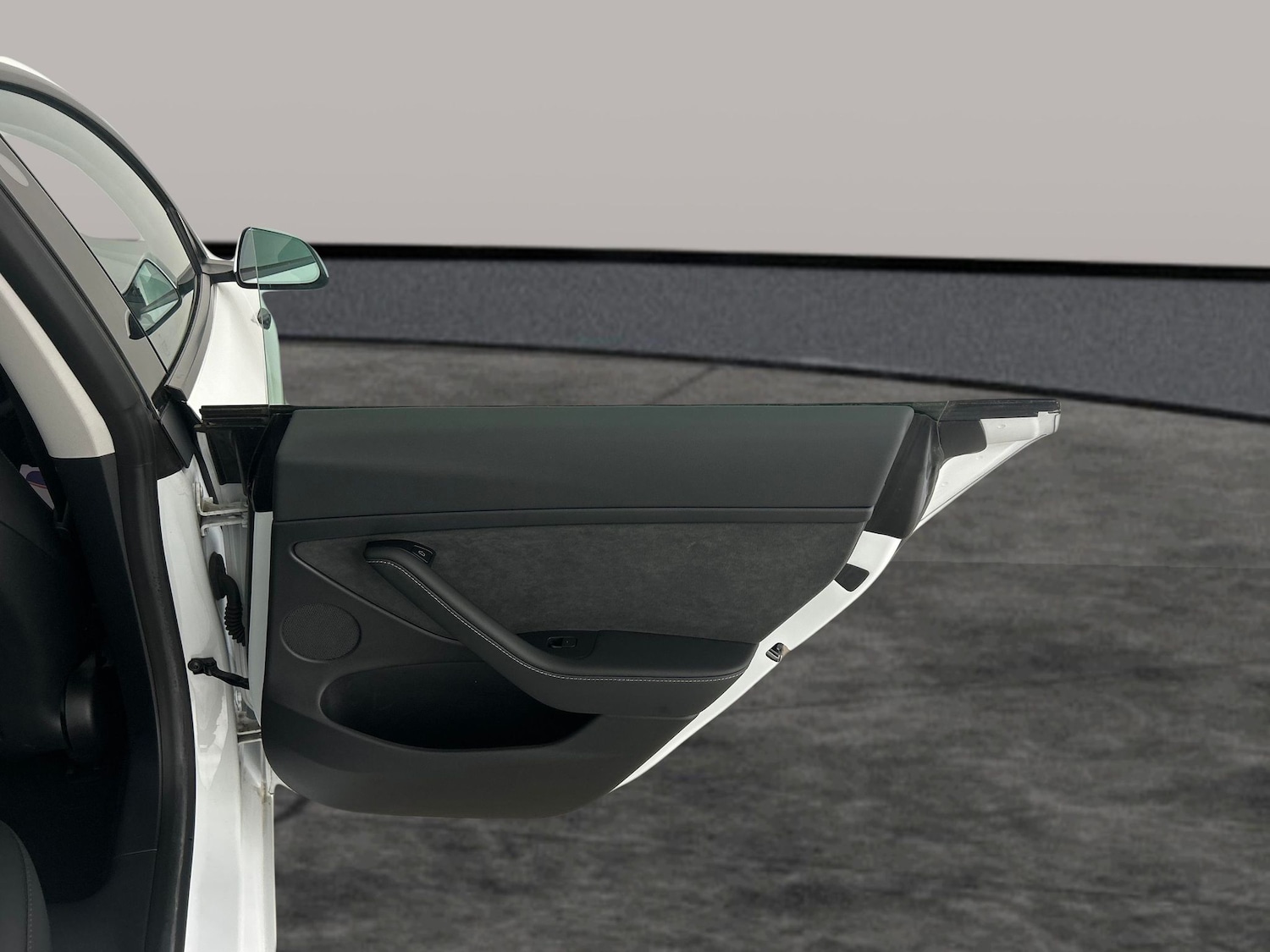 Used Tesla Model 3 for sale - 77962956: Photo 25