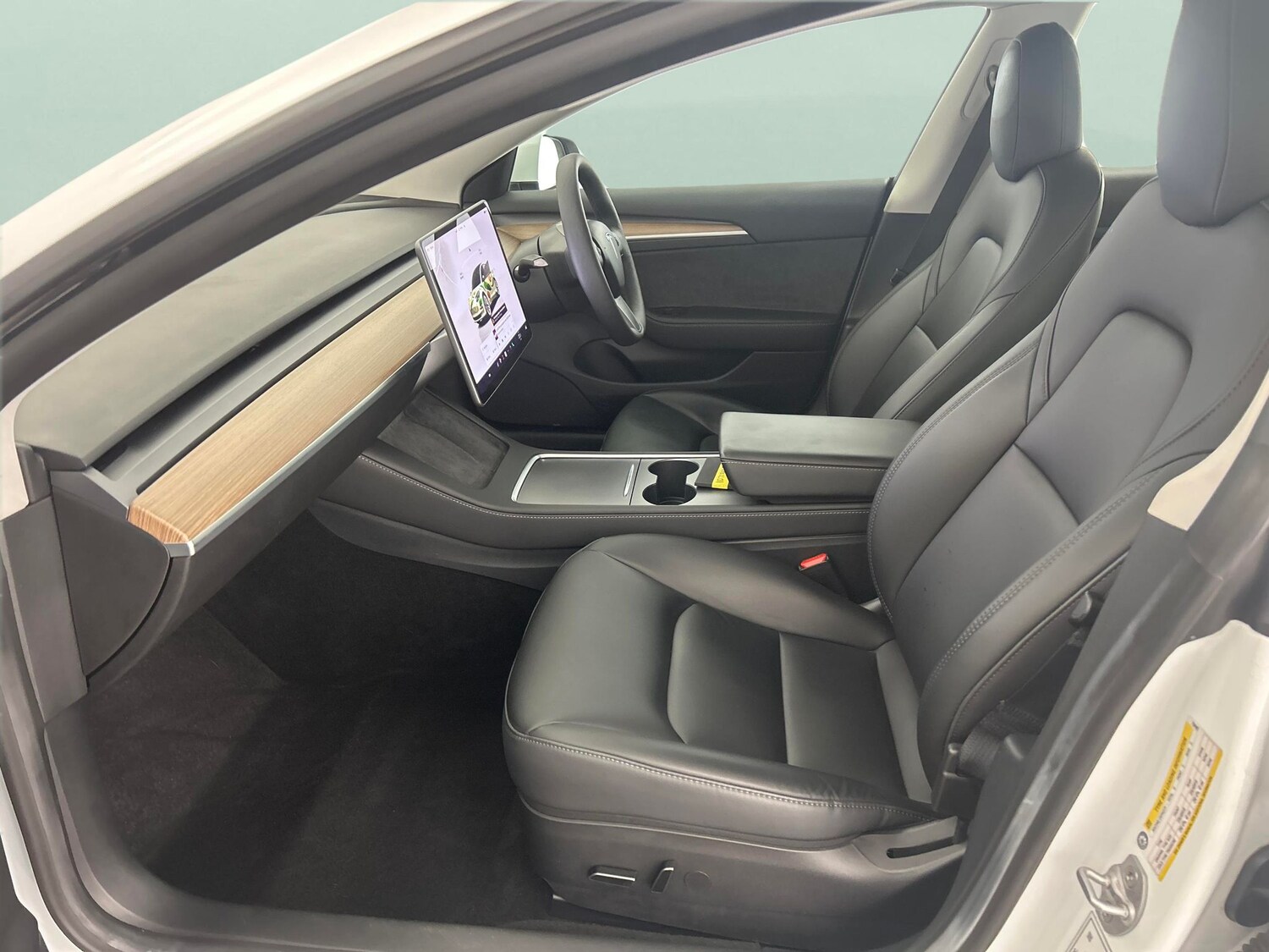 Used Tesla Model 3 for sale - 77962956: Photo 4