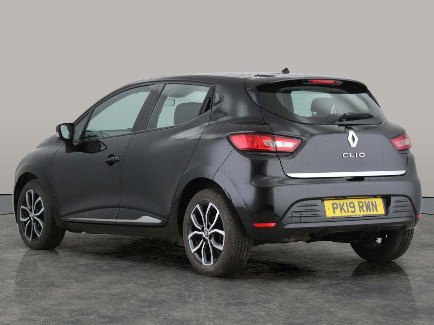 Used Renault Clio 2019 for sale - 76984532: Photo 11