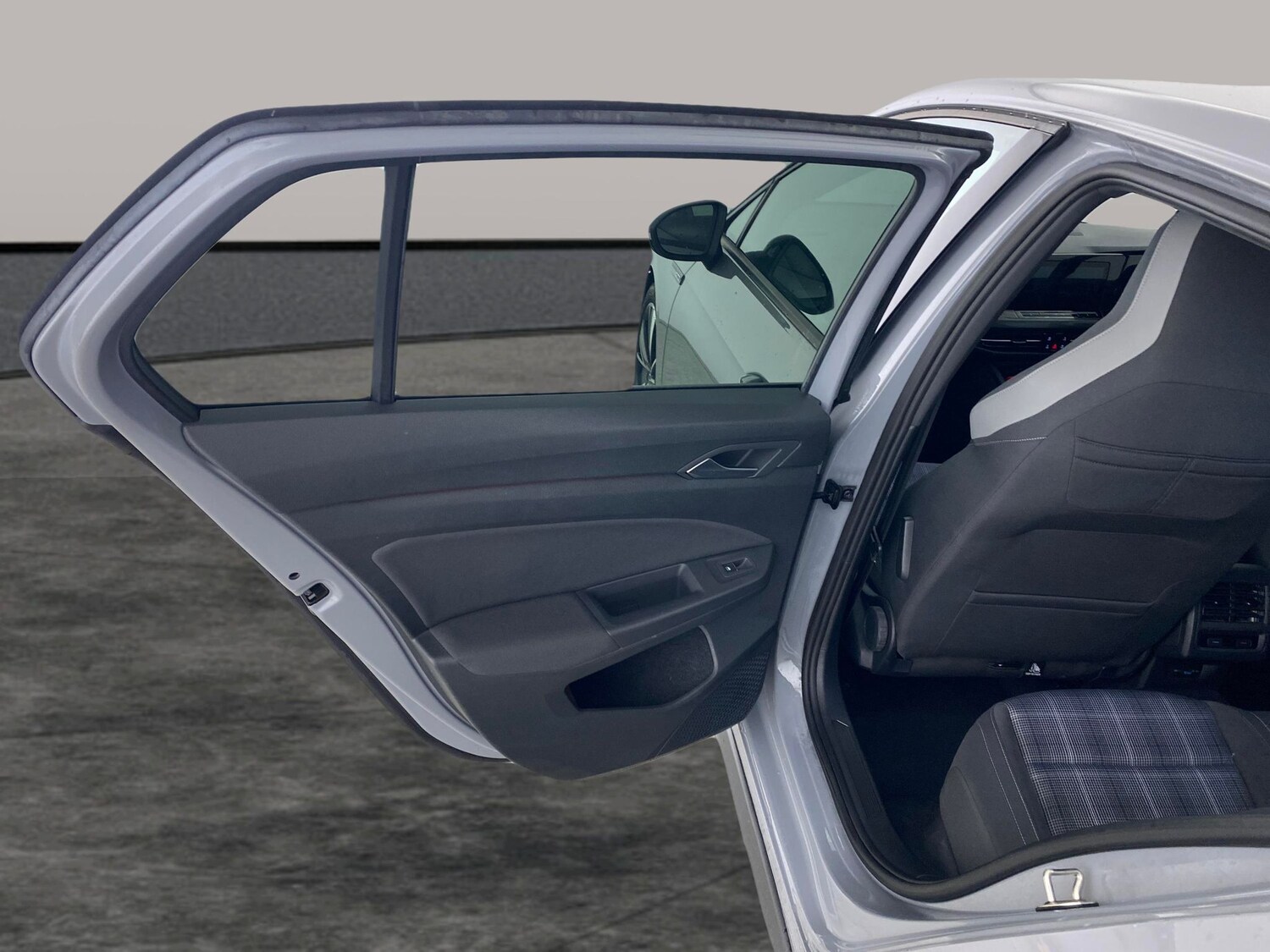 Used Volkswagen Golf 2021 for sale - 77406780: Photo 20