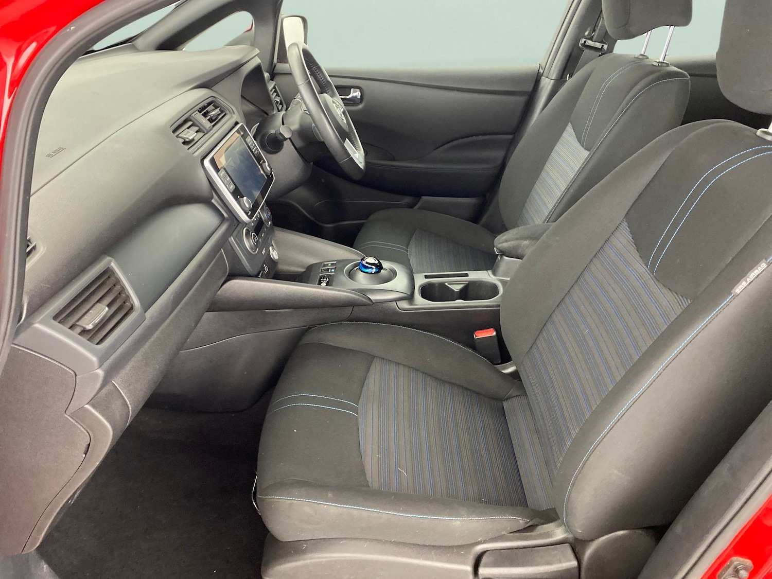 Used Nissan Leaf 2022 for sale - 76464090: Photo 4