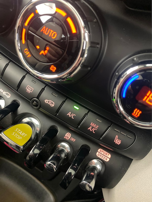 Used MINI Electric Hatch 2022 for sale - 76255797: Photo 26