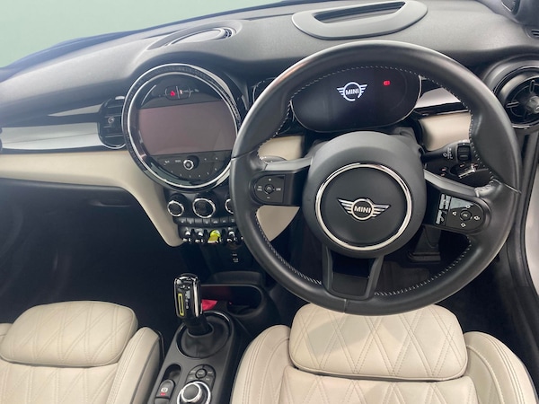 Used MINI Electric Hatch 2022 for sale - 76255797: Photo 6