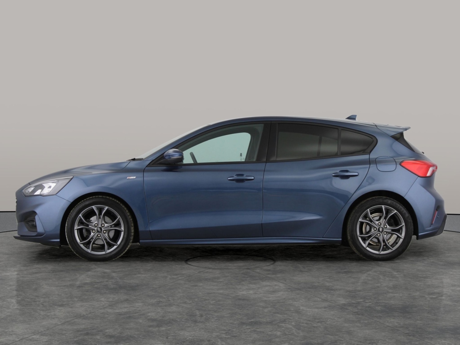 Used Ford Focus 2021 for sale - 76577849: Photo 13
