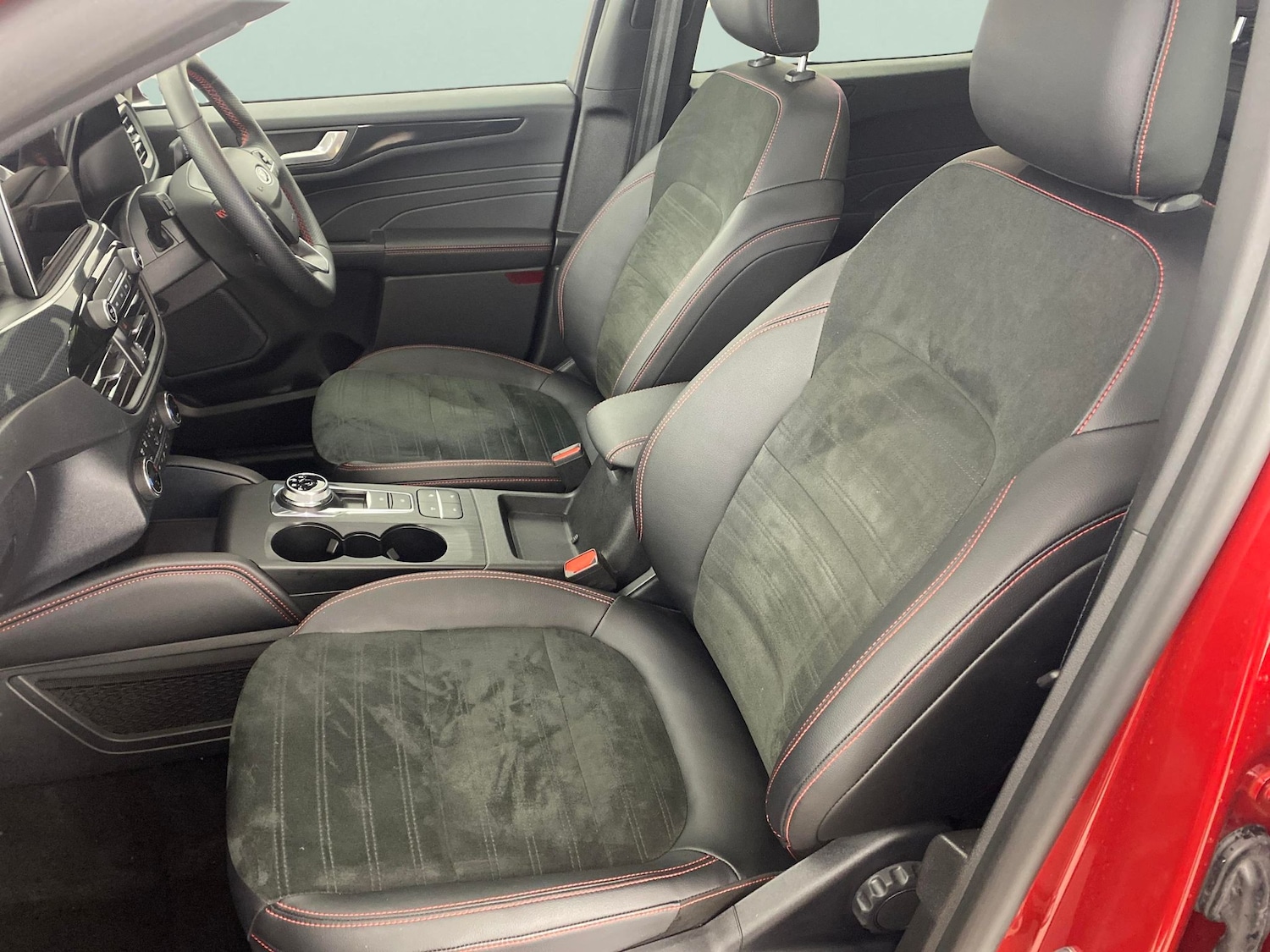 Used Ford Kuga 2022 for sale - 76653051: Photo 15