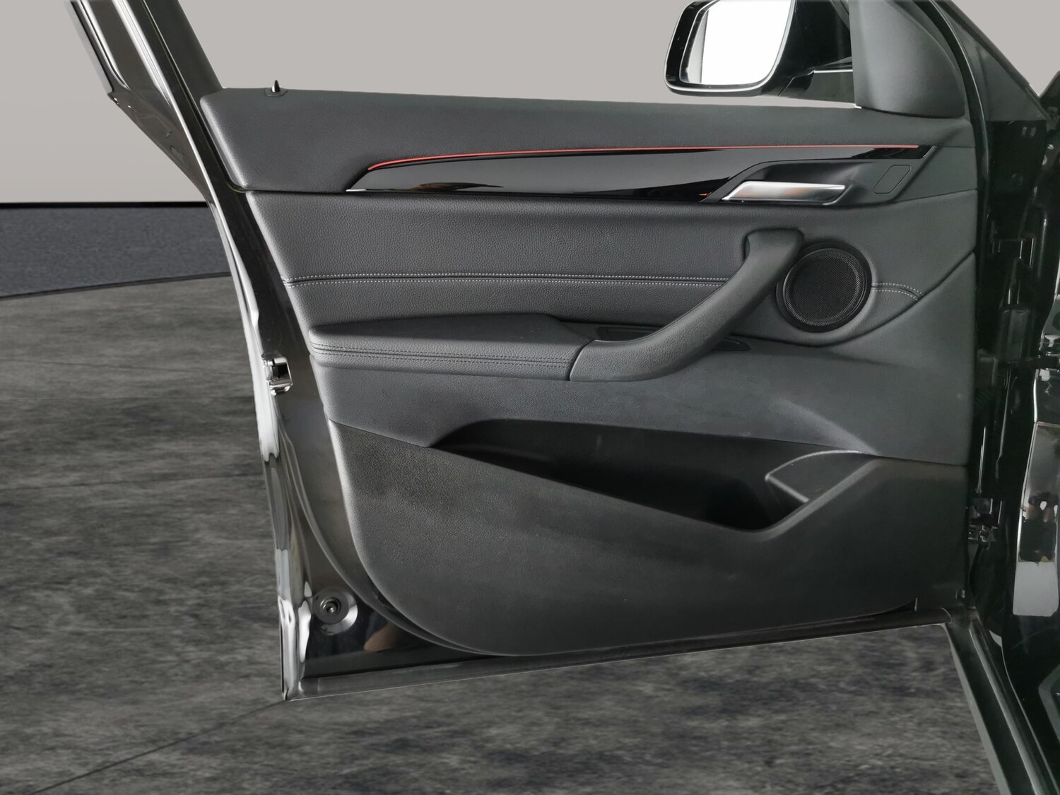 Vehicle 33