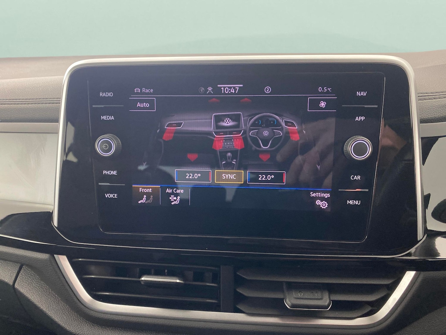 Used Volkswagen T-Roc 2023 for sale - 77113880: Photo 16