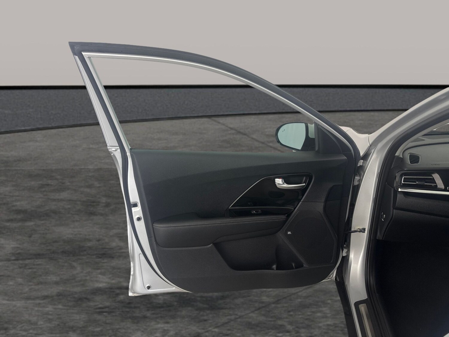 Used Kia Niro 2021 for sale - 78178100: Photo 28