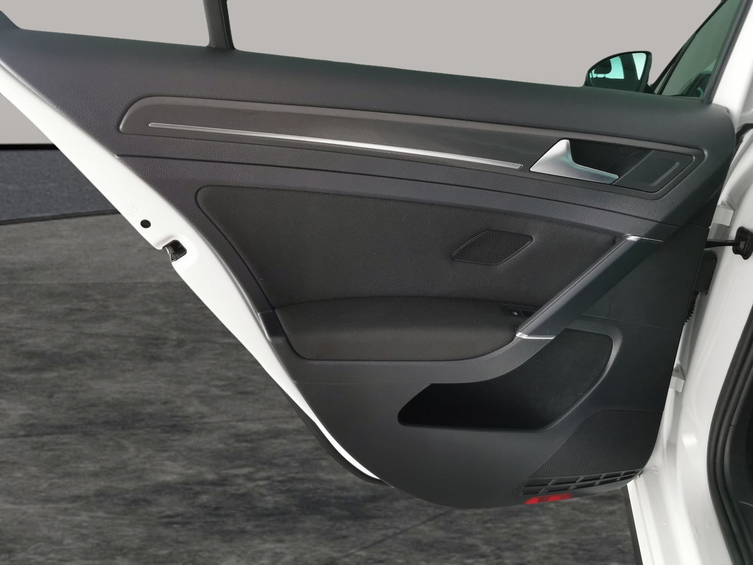 Used Volkswagen Golf 2018 for sale - 77127833: Photo 26