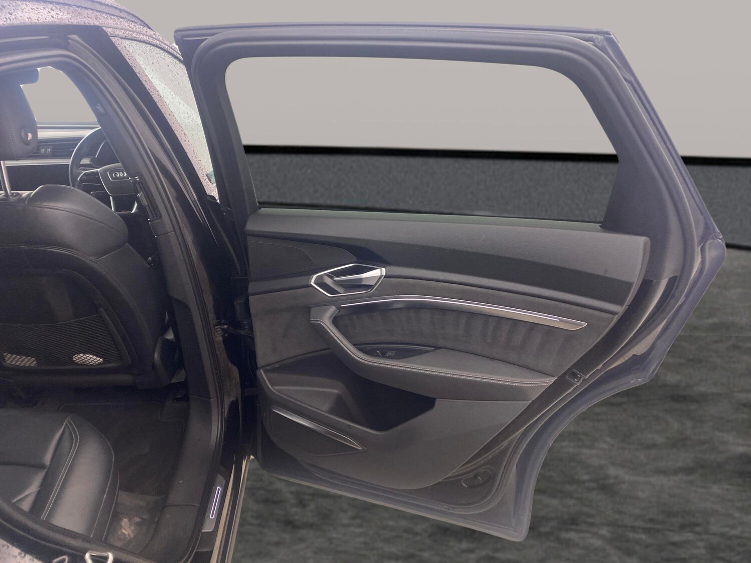 Used Audi e-tron 2022 for sale - 77519675: Photo 32