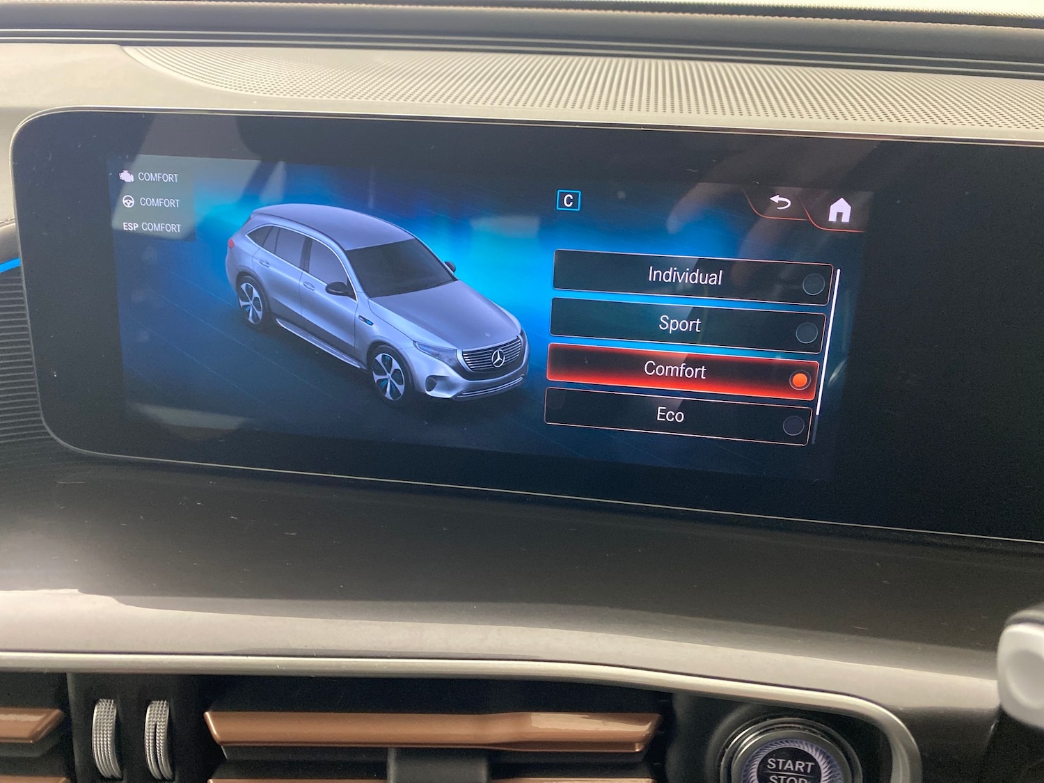 Used Mercedes-Benz EQC 2022 for sale - 77570422: Photo 14