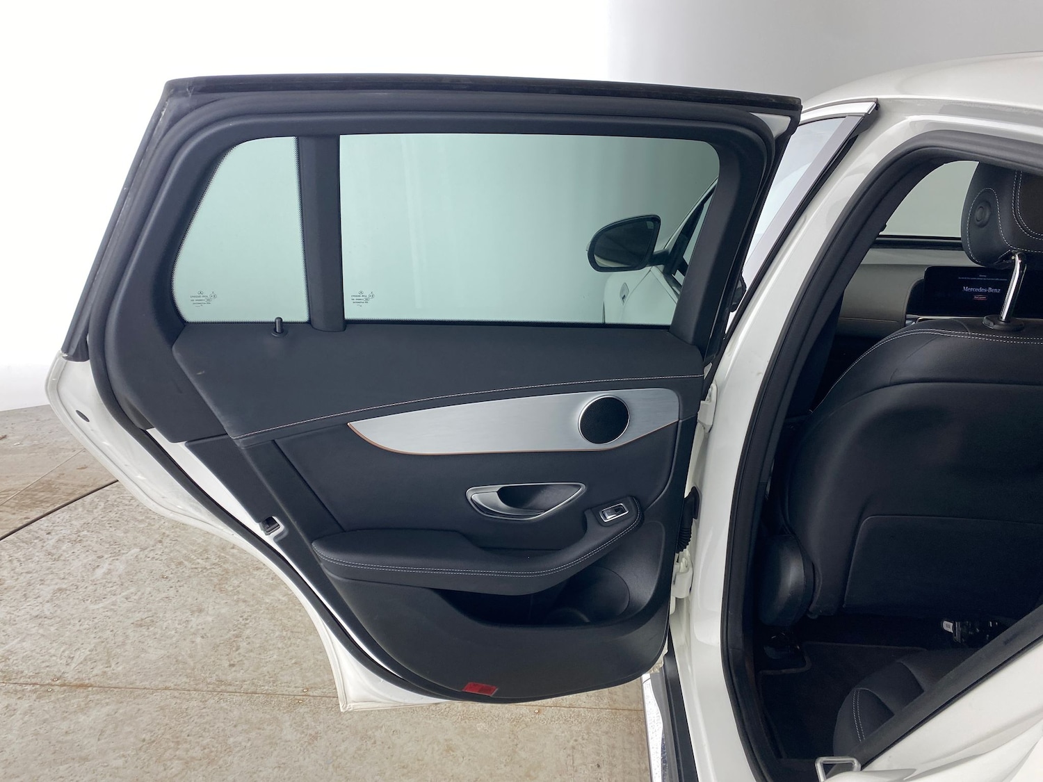 Used Mercedes-Benz EQC 2022 for sale - 77570422: Photo 23