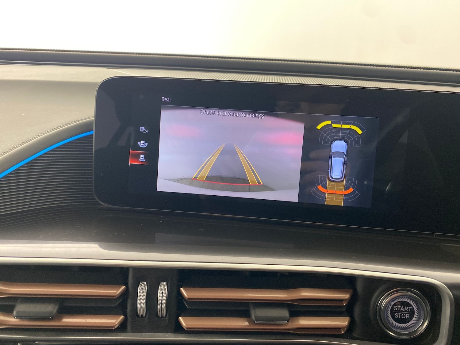 Used Mercedes-Benz EQC 2022 for sale - 77570422: Photo 5