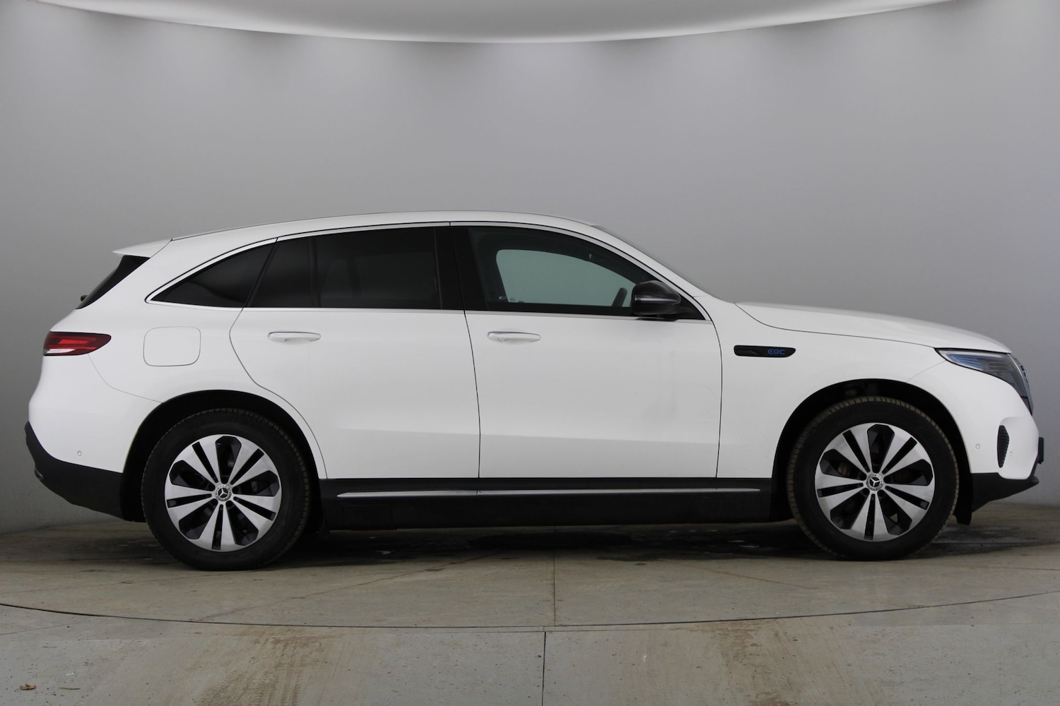 Used Mercedes-Benz EQC 2022 for sale - 77570422: Photo 9