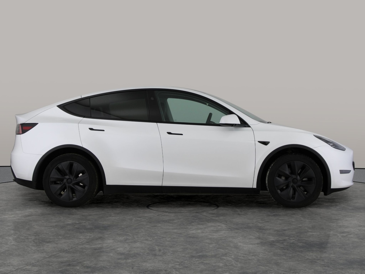 Used Tesla Model Y 2024 for sale - 77763214: Photo 10