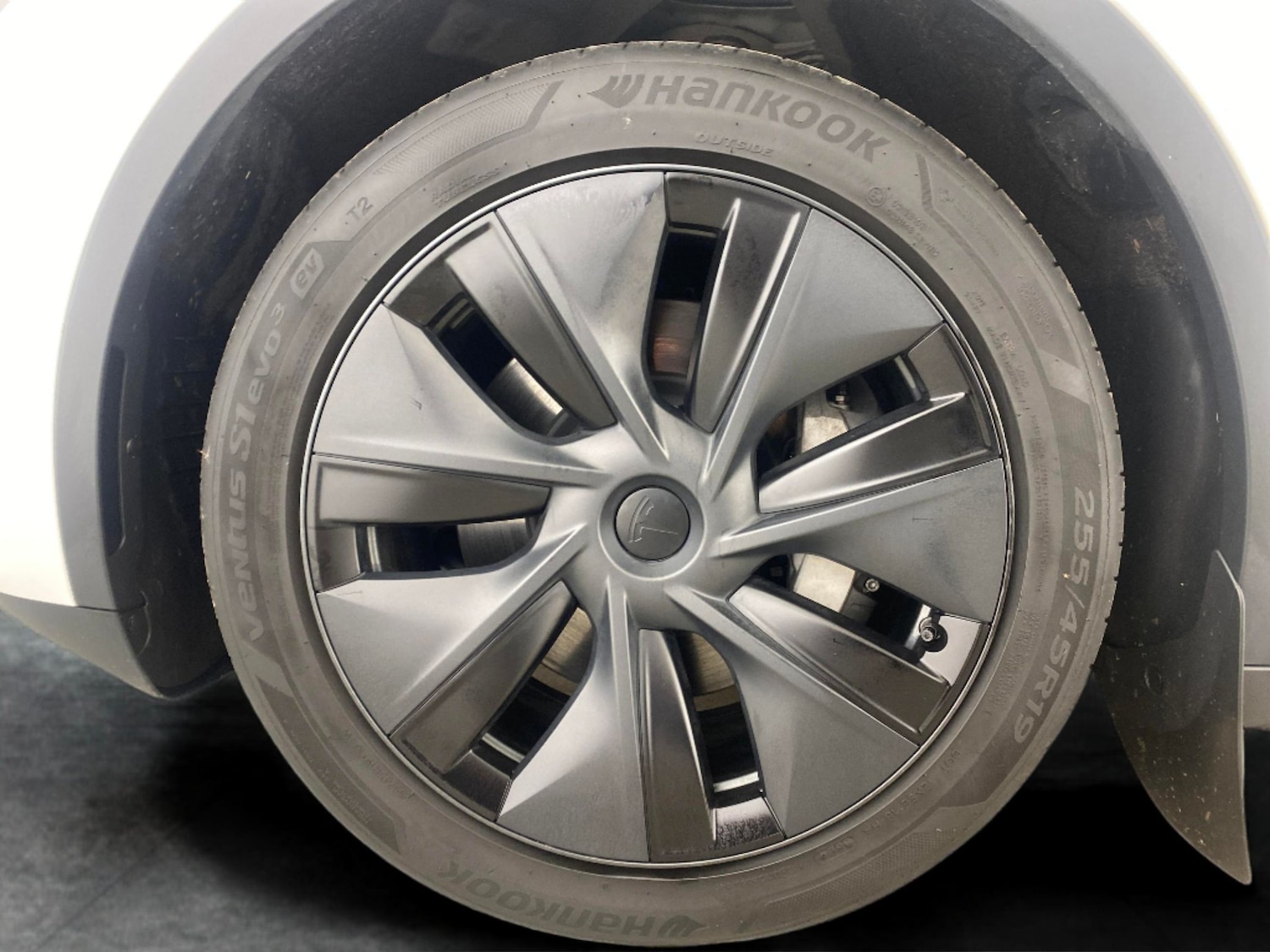 Used Tesla Model Y 2024 for sale - 77763214: Photo 18