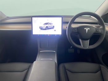 Used Tesla Model Y 2024 for sale - 77763214: Photo