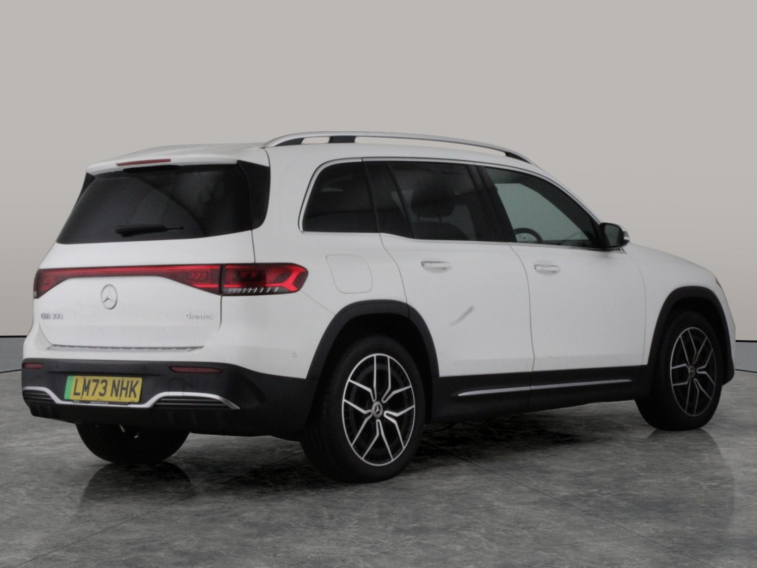 Used Mercedes-Benz EQB 2023 for sale - 77460947: Photo 10